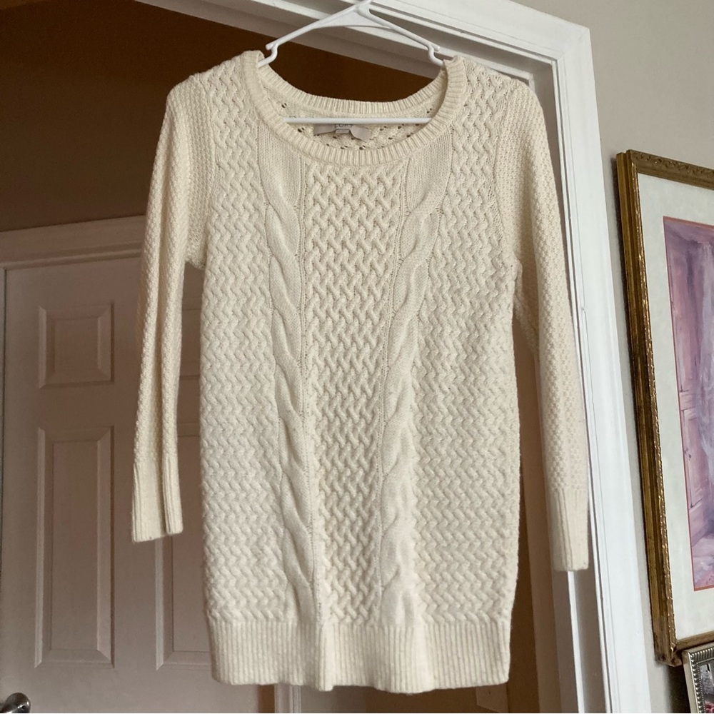 LOFT Cream Sweater - Small